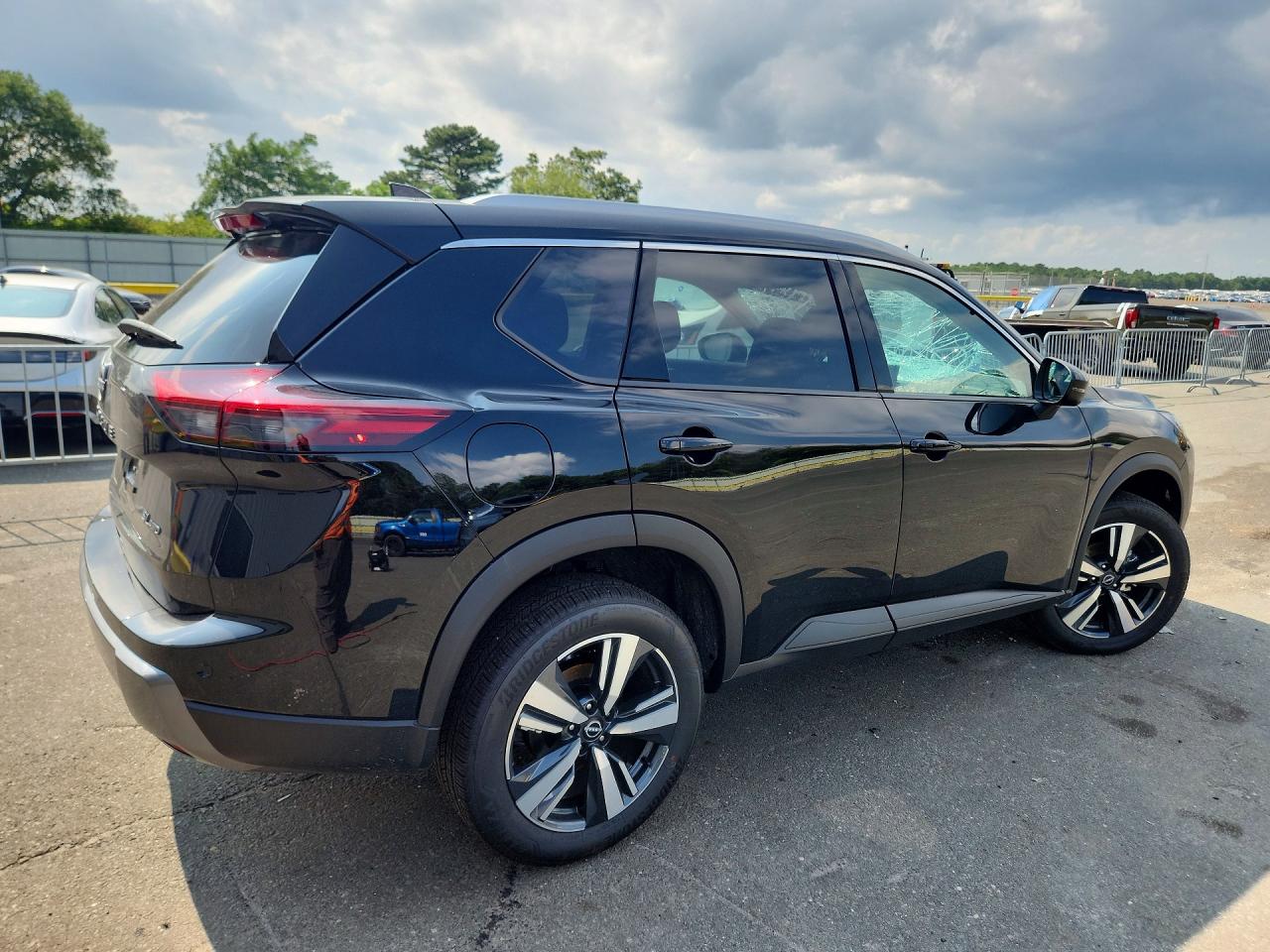 2026 NISSAN ROGUE SL — снимка 3