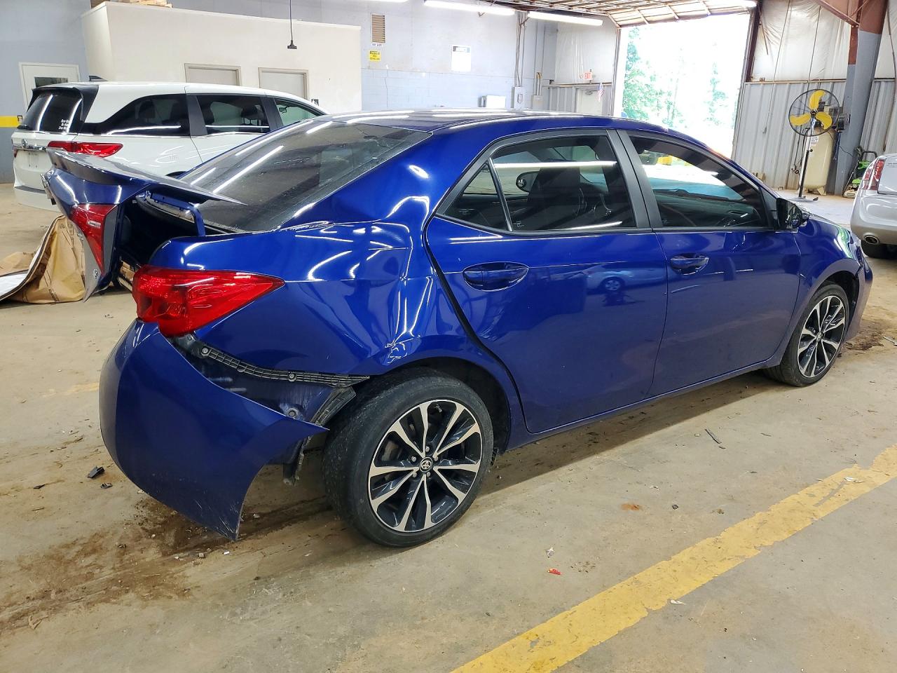 2019 TOYOTA COROLLA SE — снимка 3
