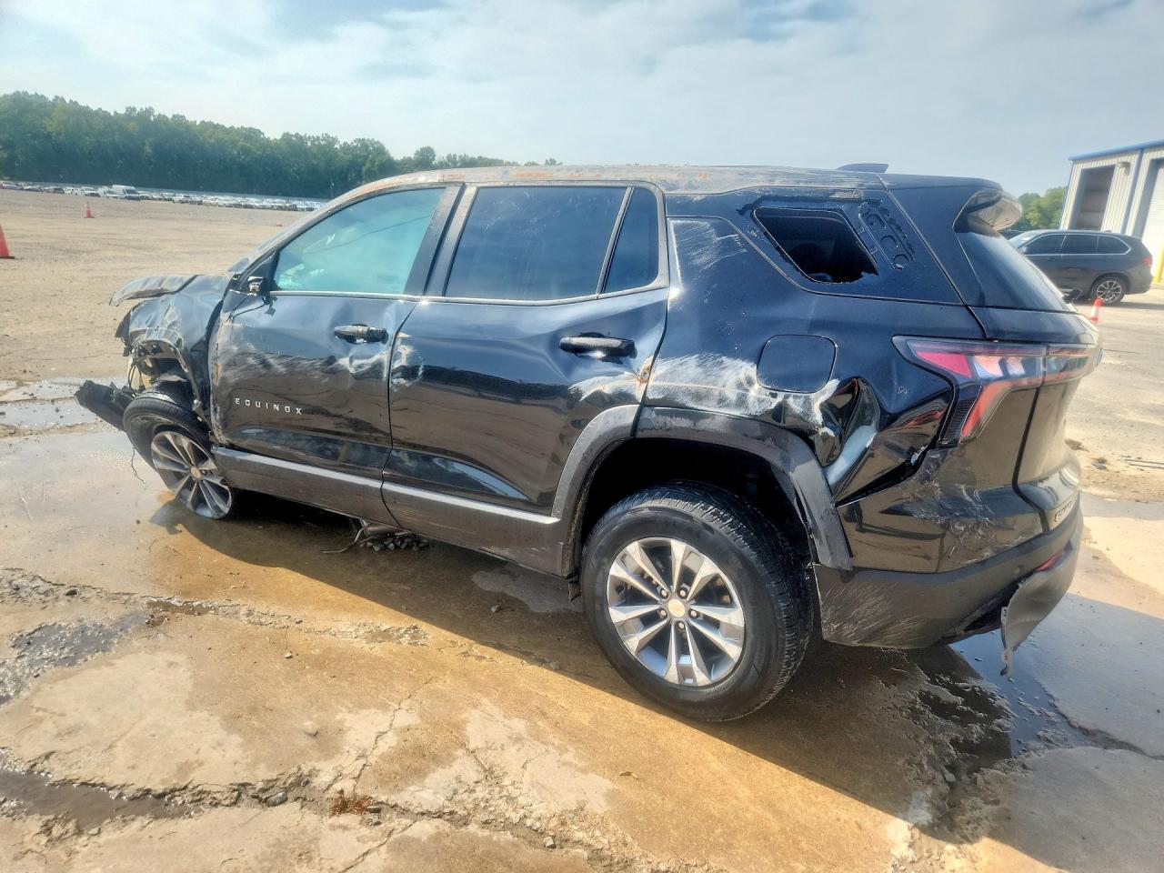 2026 CHEVROLET EQUINOX LT — снимка 2