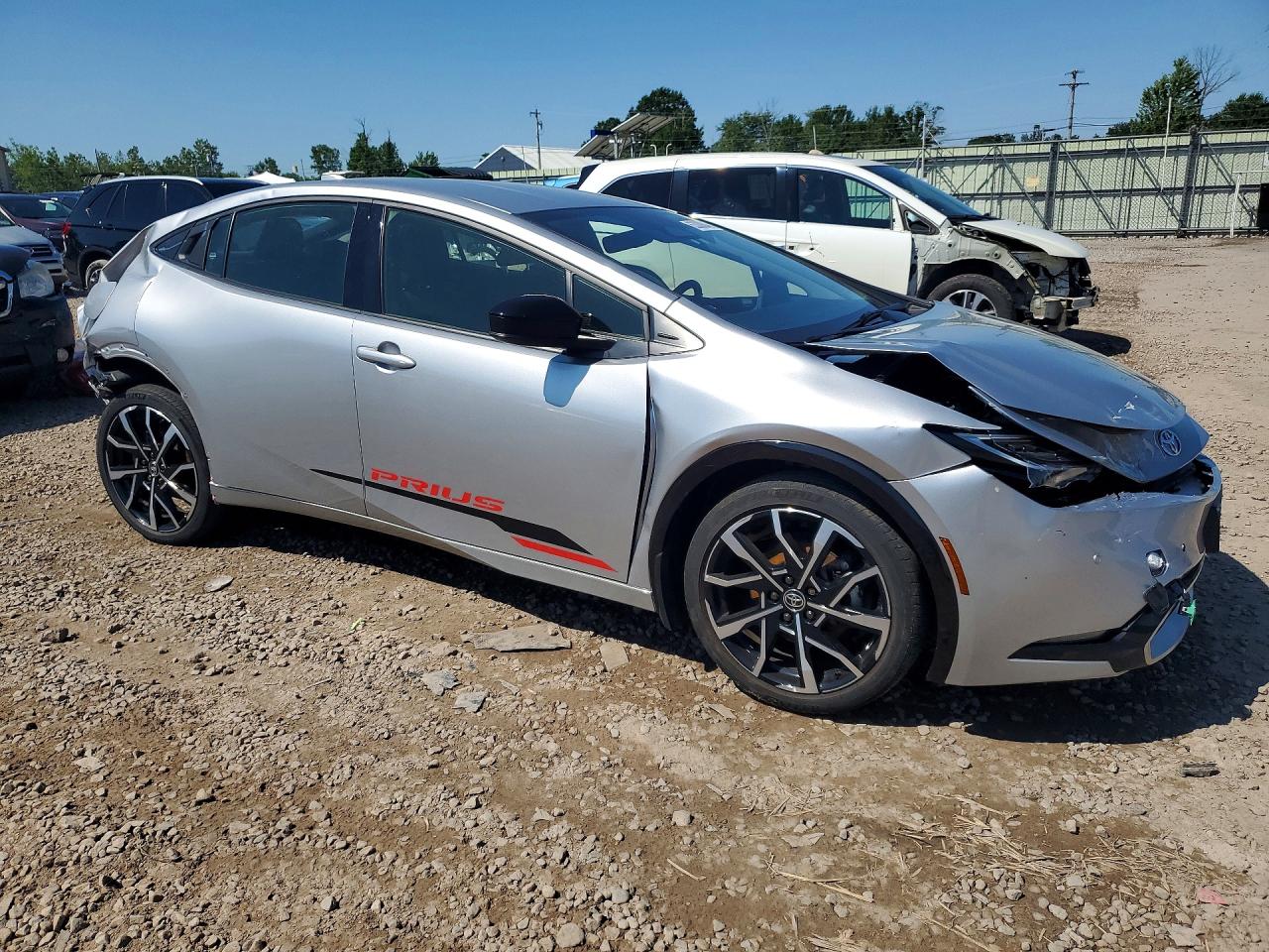 2024 TOYOTA PRIUS PRIME XSE — снимка 4