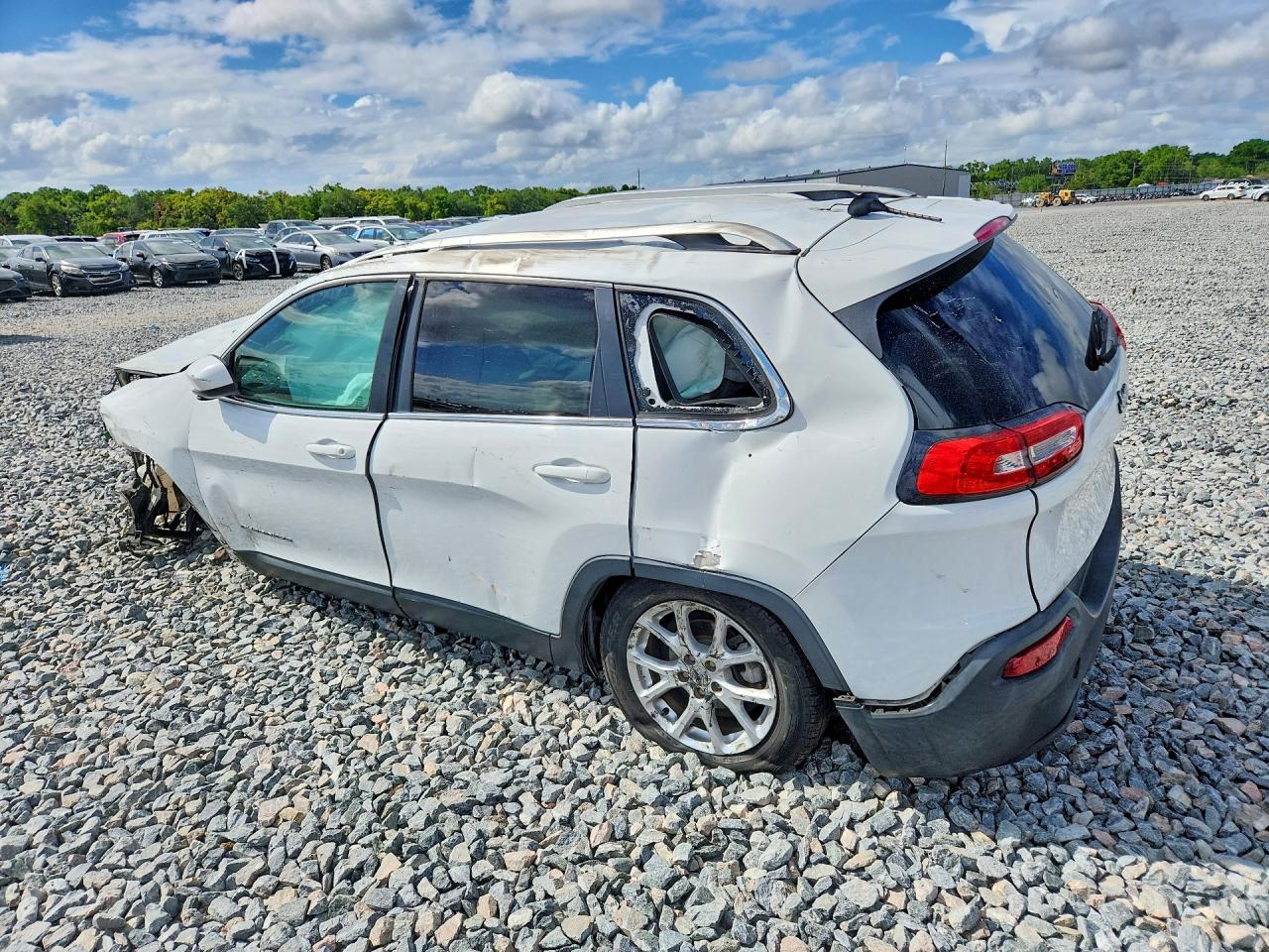 2015 JEEP CHEROKEE LATITUDE — снимка 2