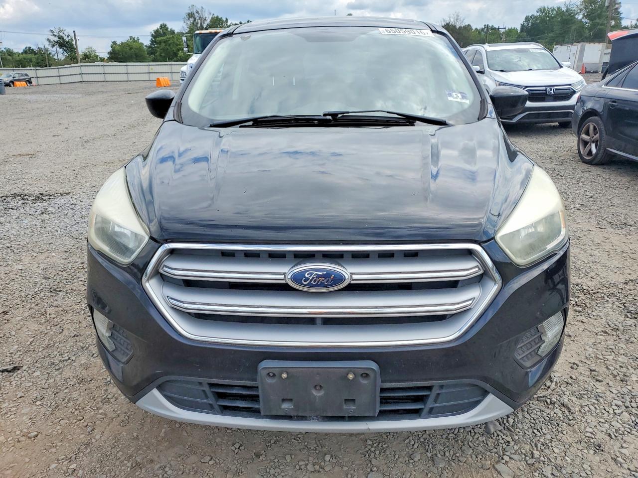 2017 FORD ESCAPE SE — снимка 5