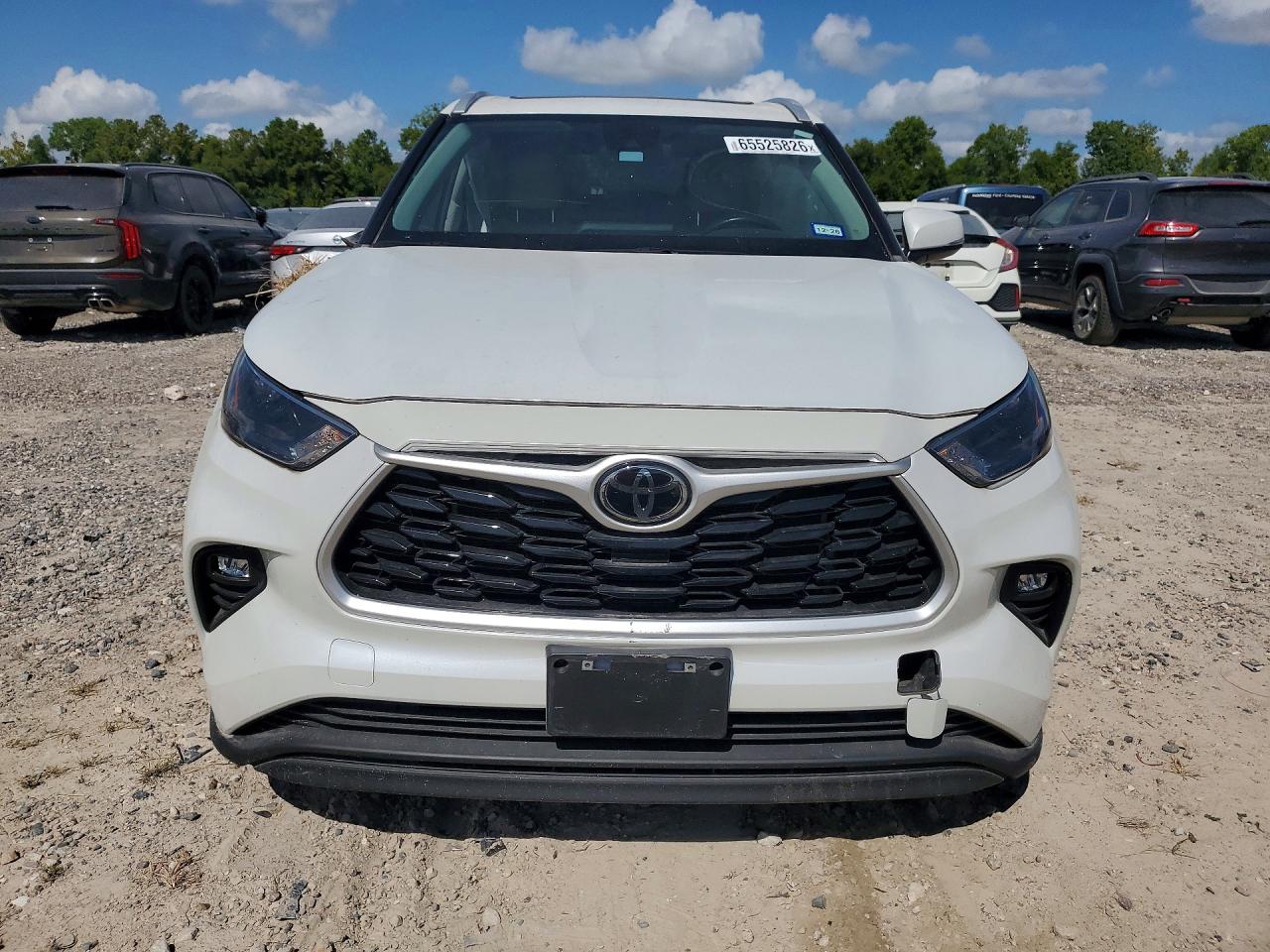 2023 TOYOTA HIGHLANDER XLE — снимка 5
