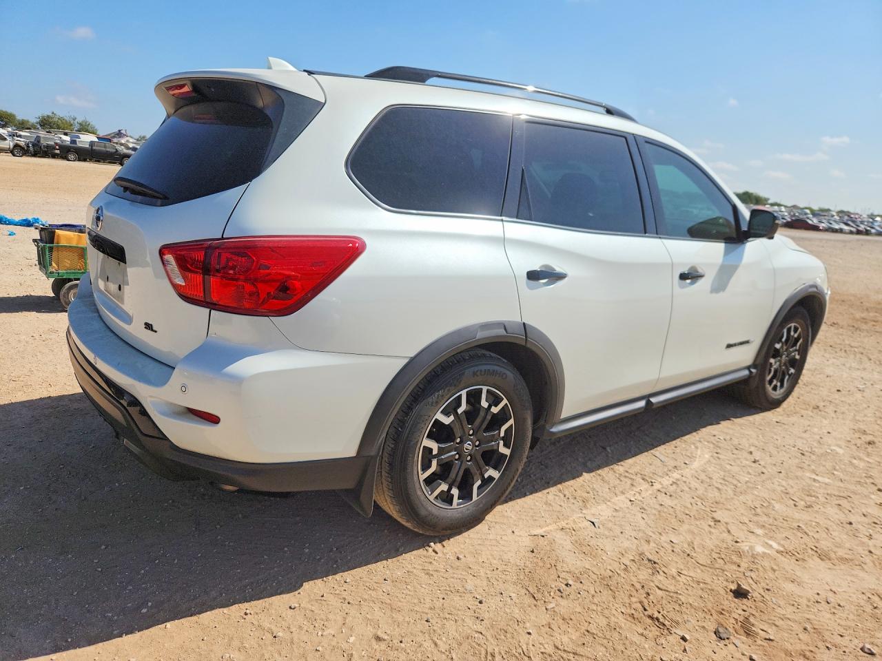 2020 NISSAN PATHFINDER SL — снимка 3