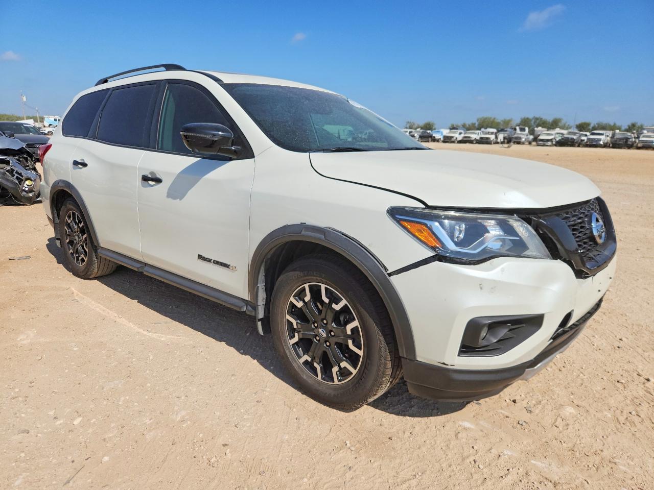 2020 NISSAN PATHFINDER SL — снимка 4