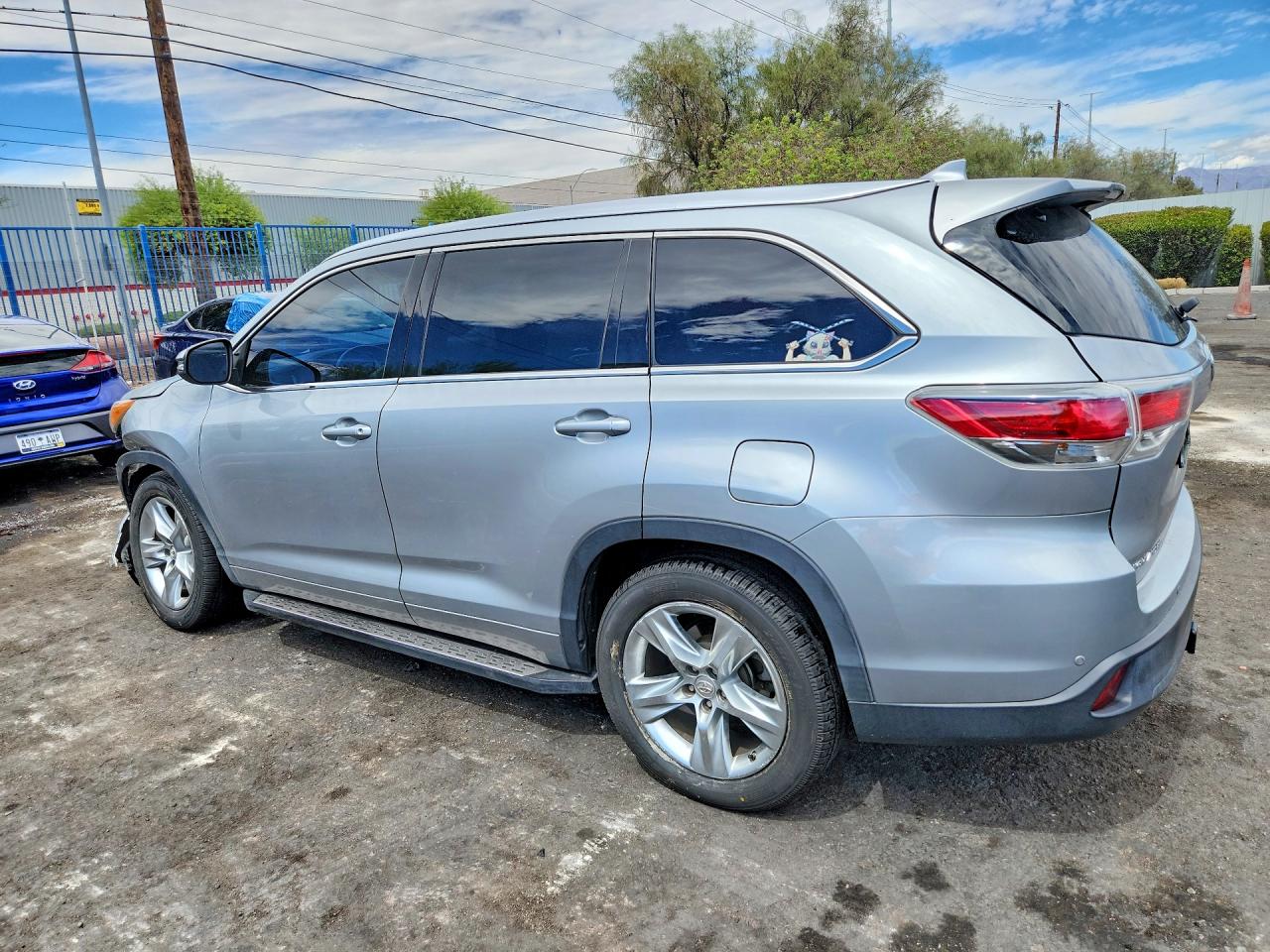 2015 TOYOTA HIGHLANDER LIMITED — снимка 2