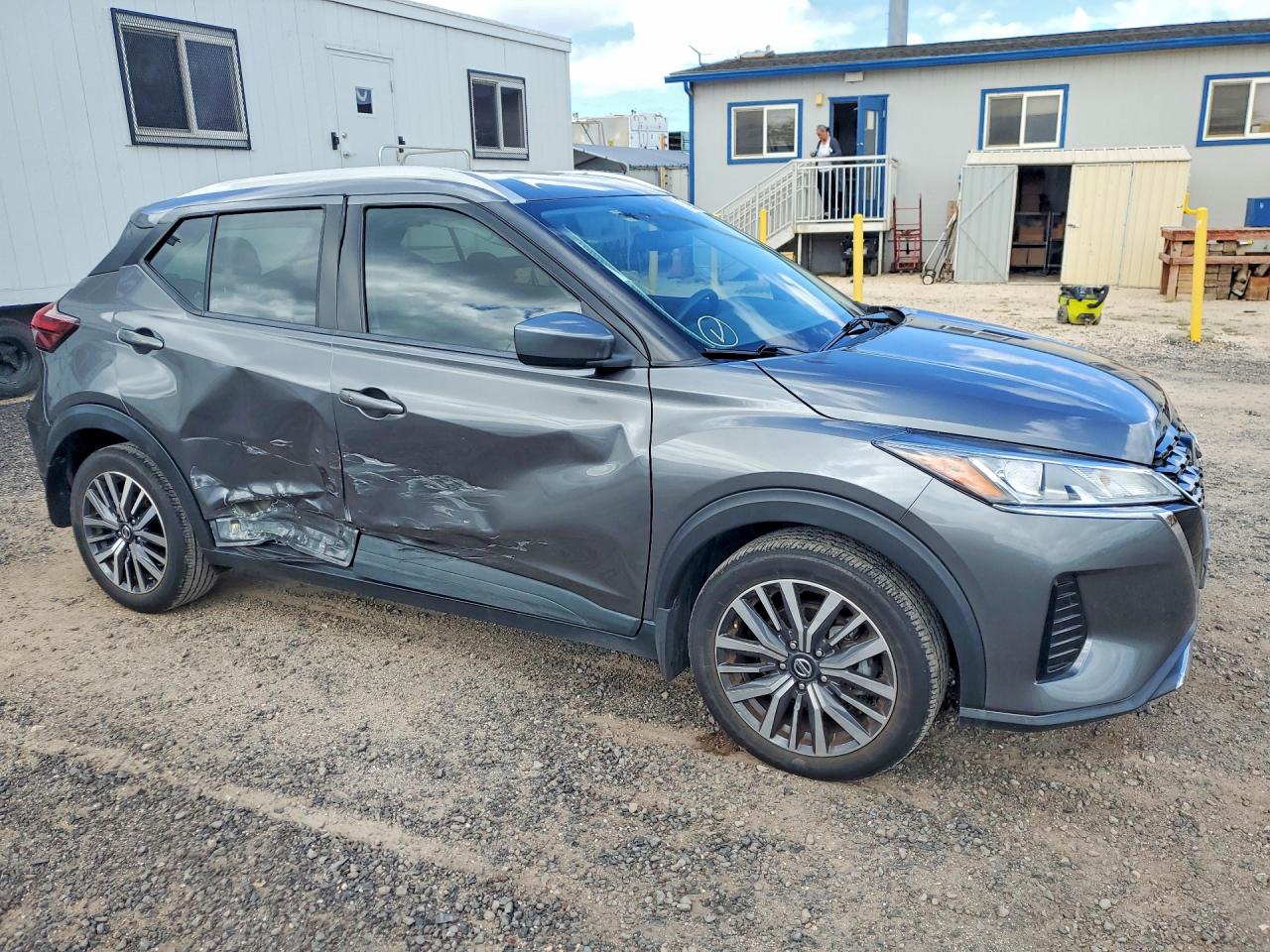 2021 NISSAN KICKS SV — снимка 4