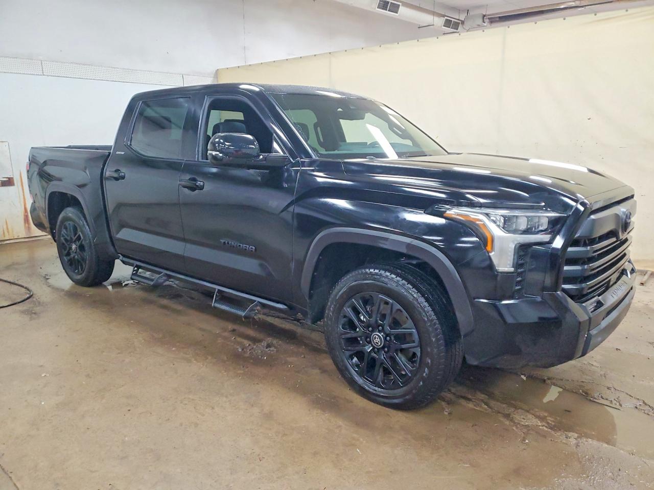 2026 TOYOTA TUNDRA LIMITED — снимка 4