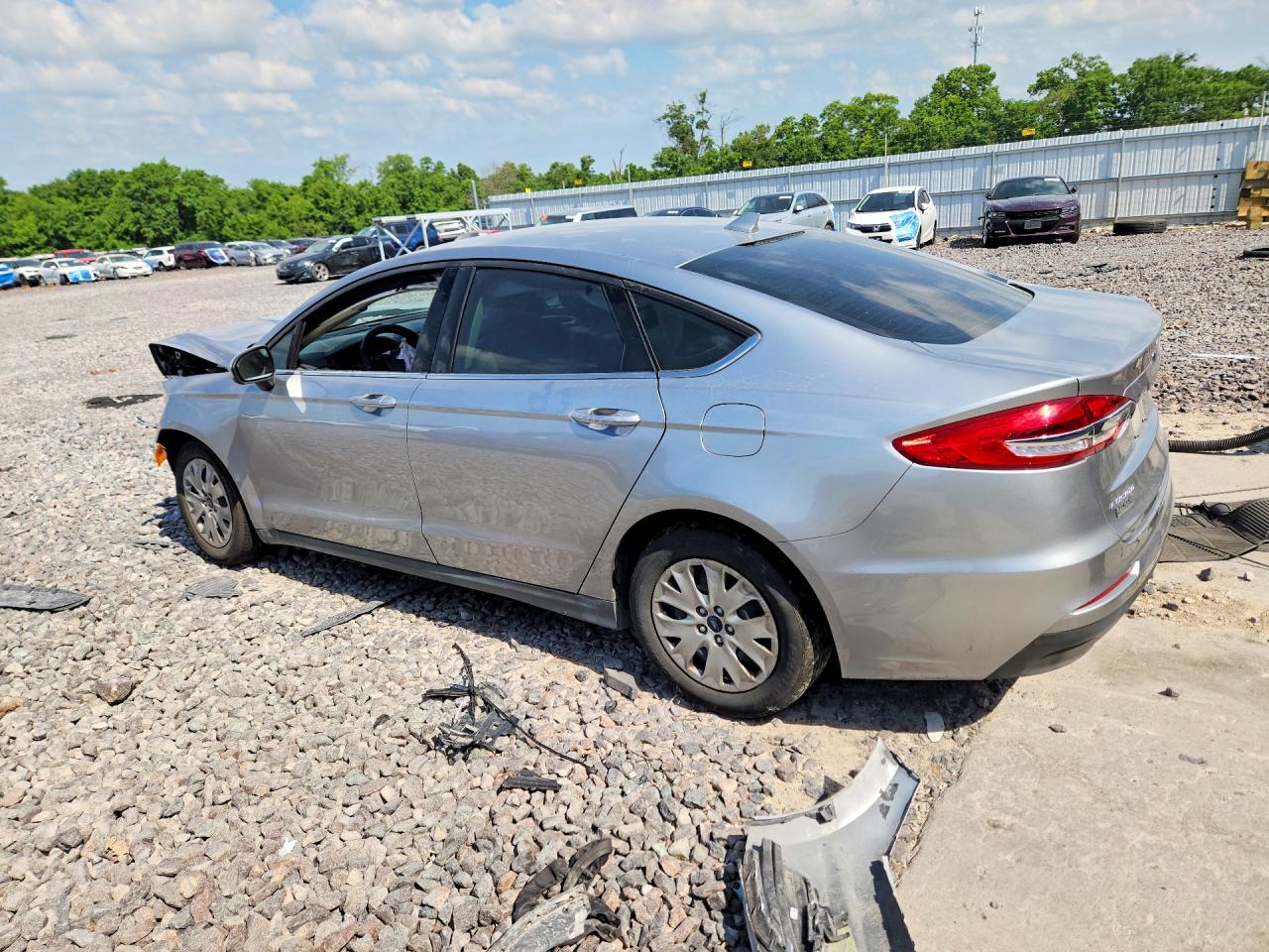 2020 FORD FUSION S — снимка 2