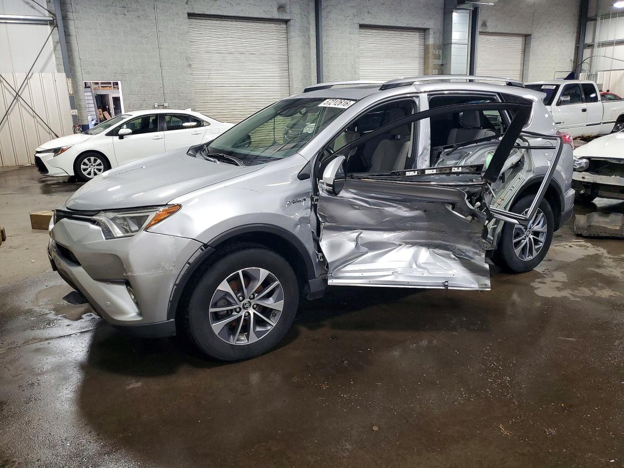 2017 TOYOTA RAV4 HYBRID XLE