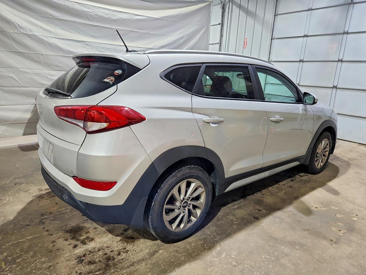 2017 HYUNDAI TUCSON SE — снимка 3