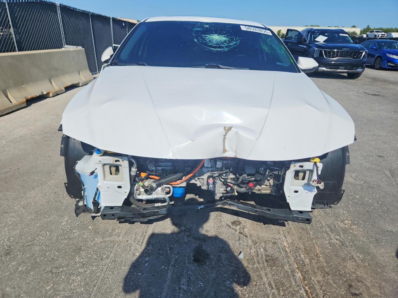2023 HYUNDAI ELANTRA LIMITED — снимка 5