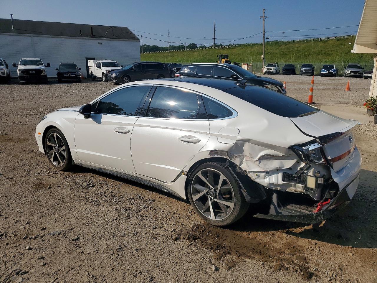 2022 HYUNDAI SONATA SEL PLUS — снимка 2