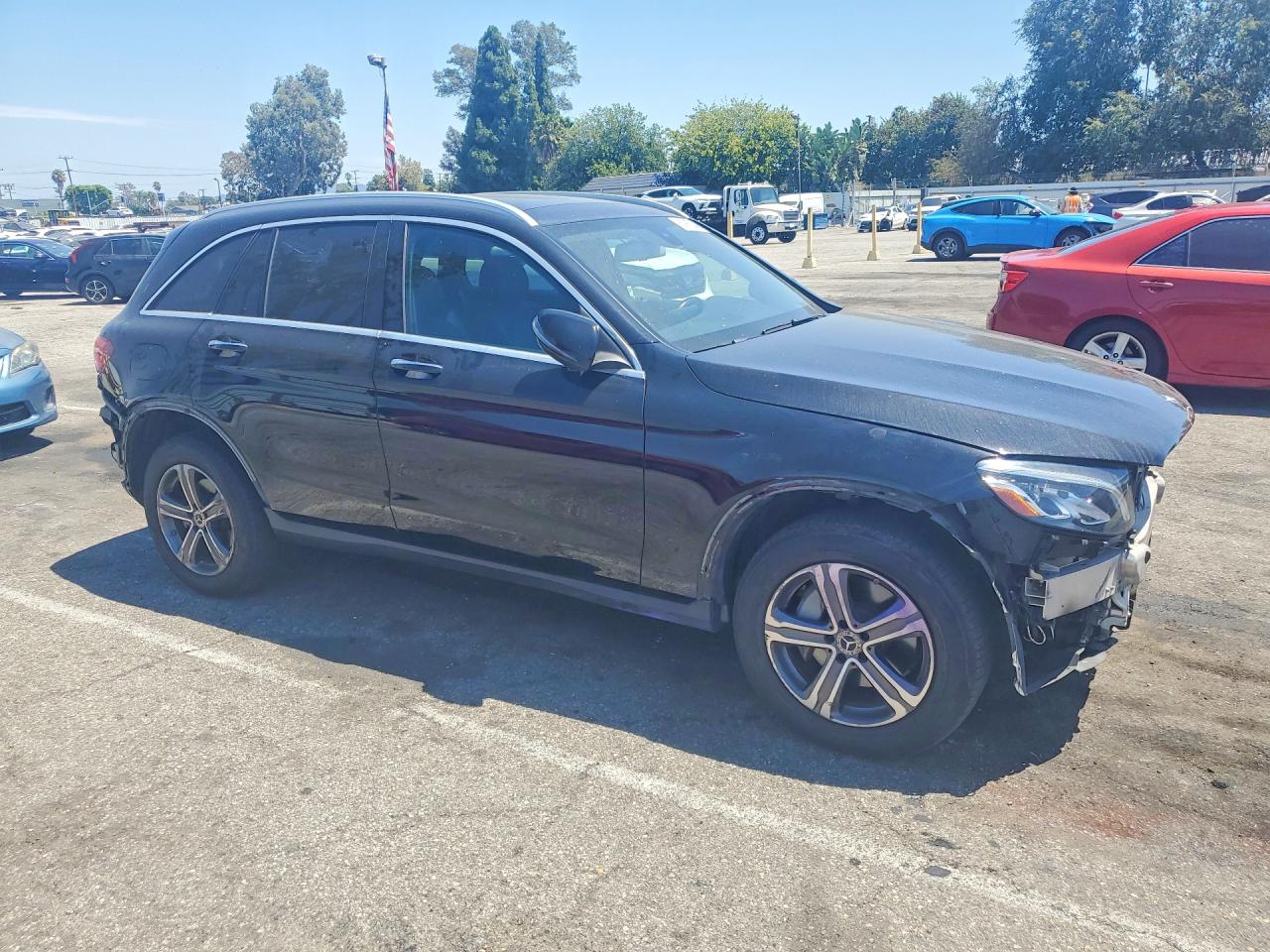 2019 MERCEDES-BENZ GLC 300 — снимка 4