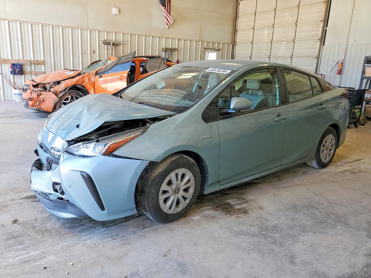 2019 TOYOTA PRIUS LE