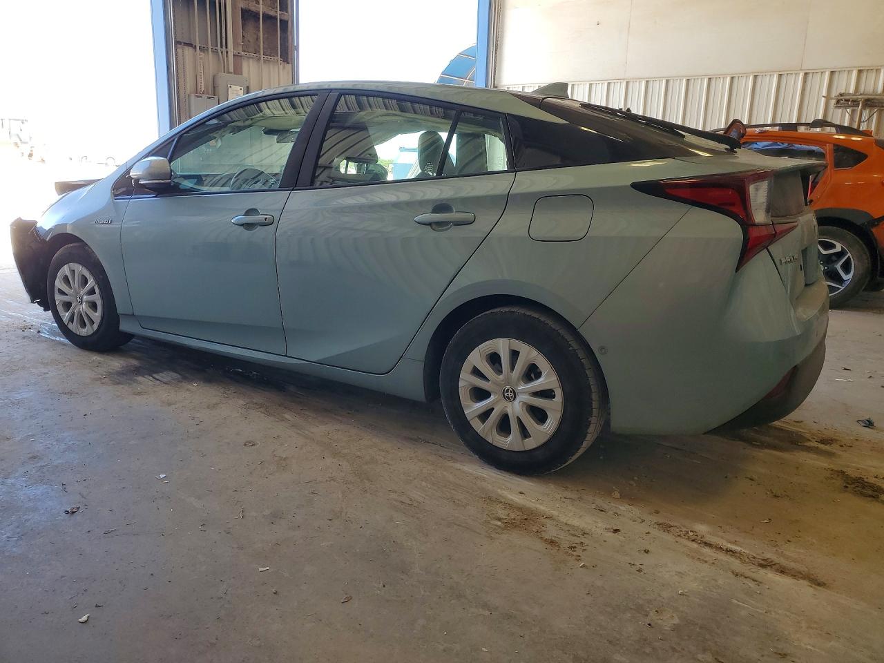 2019 TOYOTA PRIUS LE — снимка 2