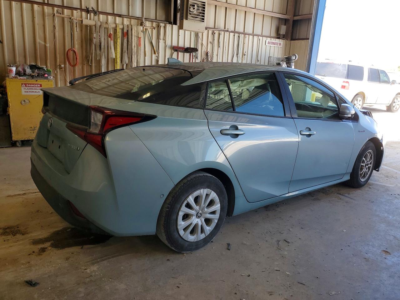 2019 TOYOTA PRIUS LE — снимка 3