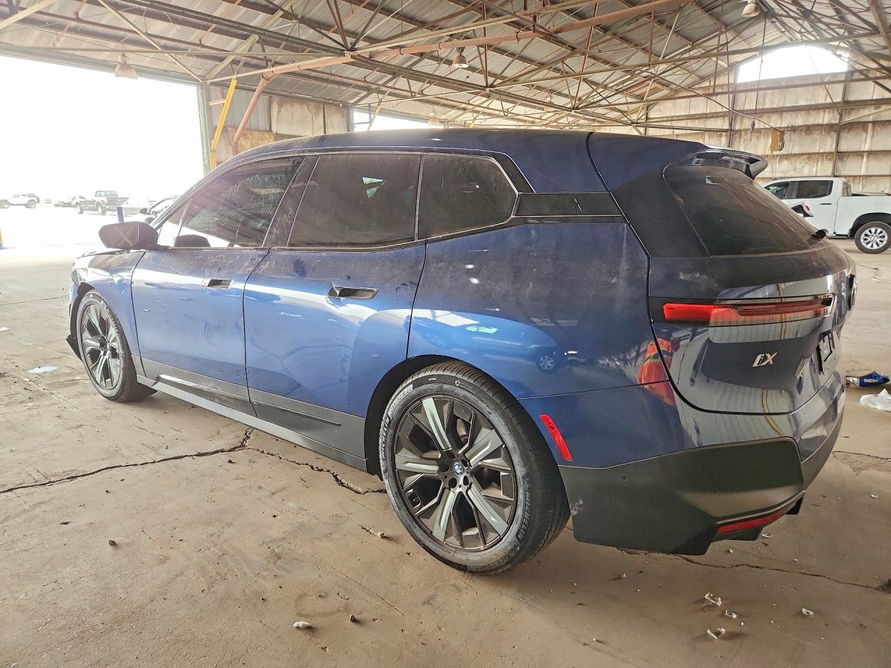 2022 BMW IX XDRIVE50 — снимка 2