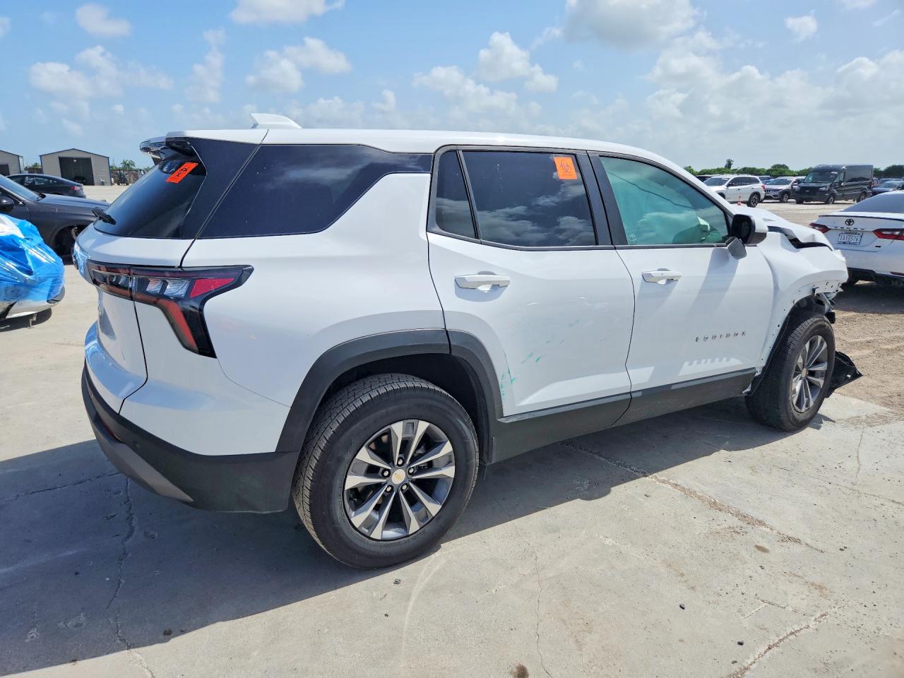 2026 CHEVROLET EQUINOX LT — снимка 3