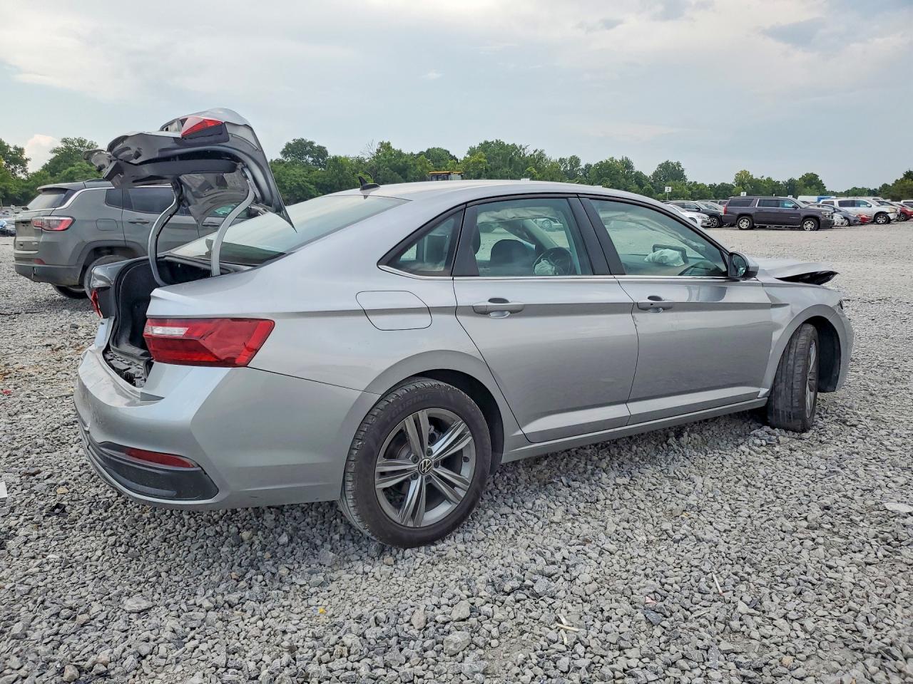 2024 VOLKSWAGEN JETTA SE — снимка 3