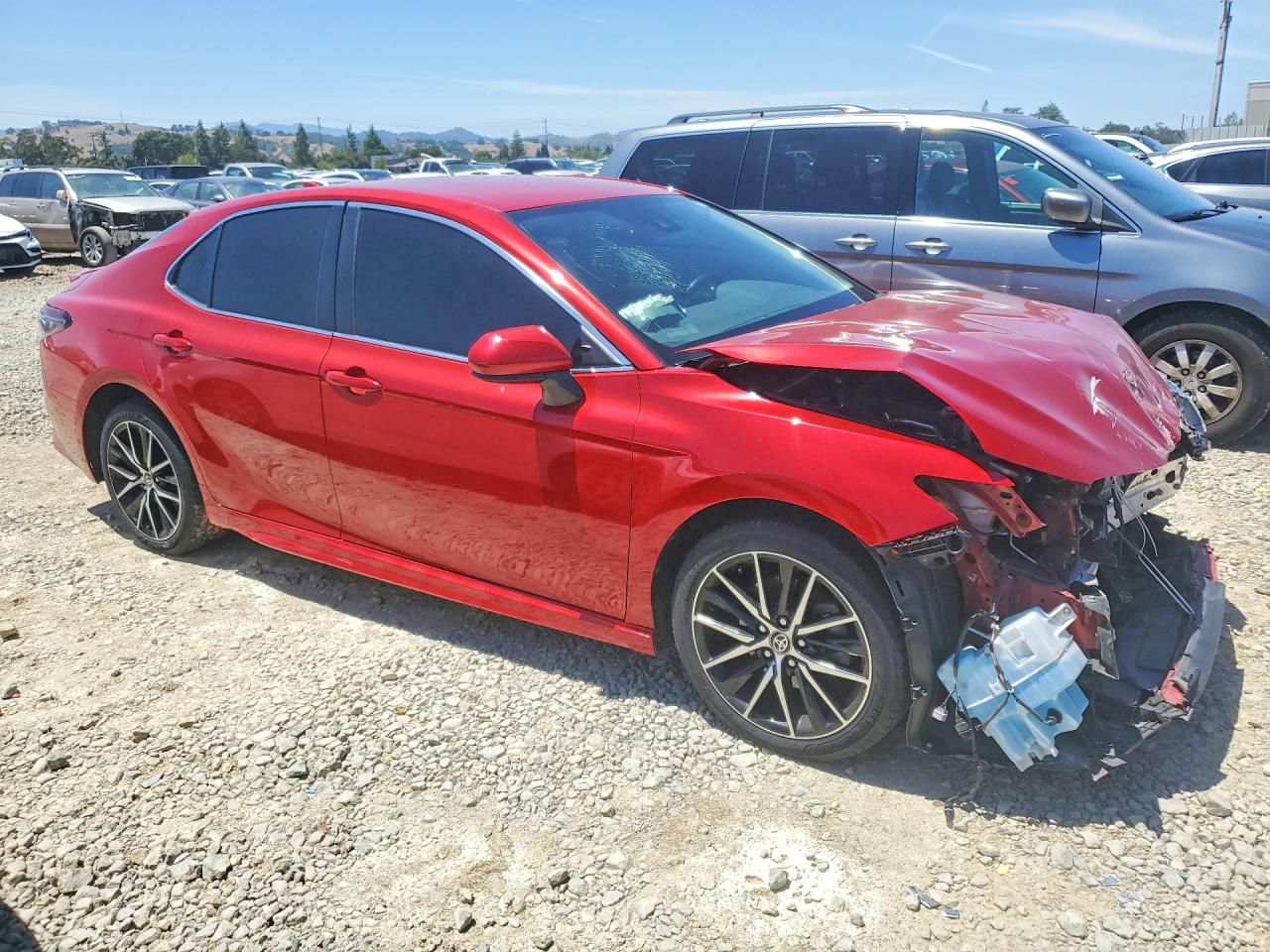 2021 TOYOTA CAMRY SE — снимка 4