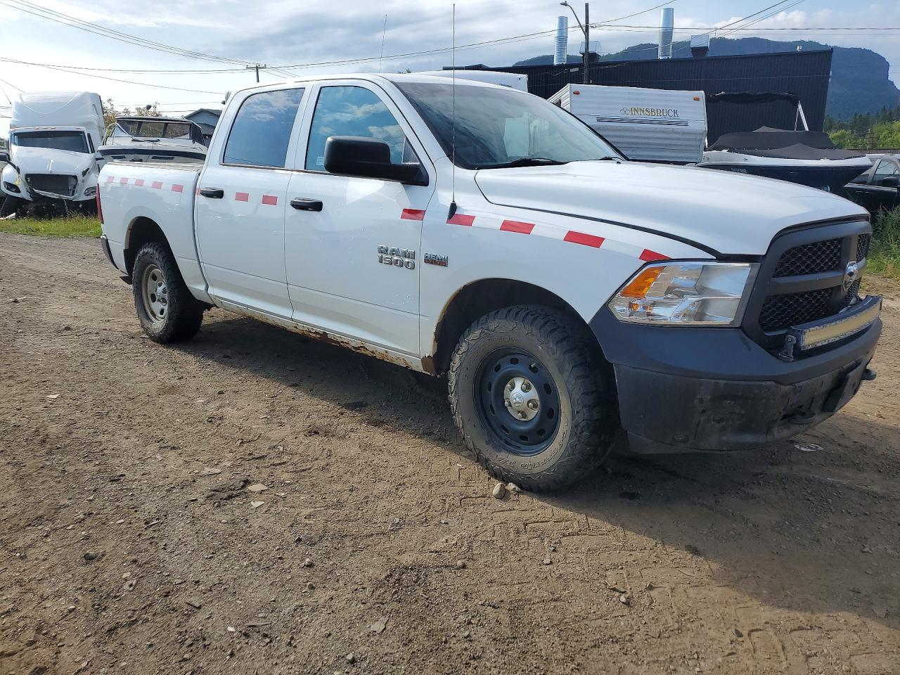 2017 RAM 1500 ST — снимка 4