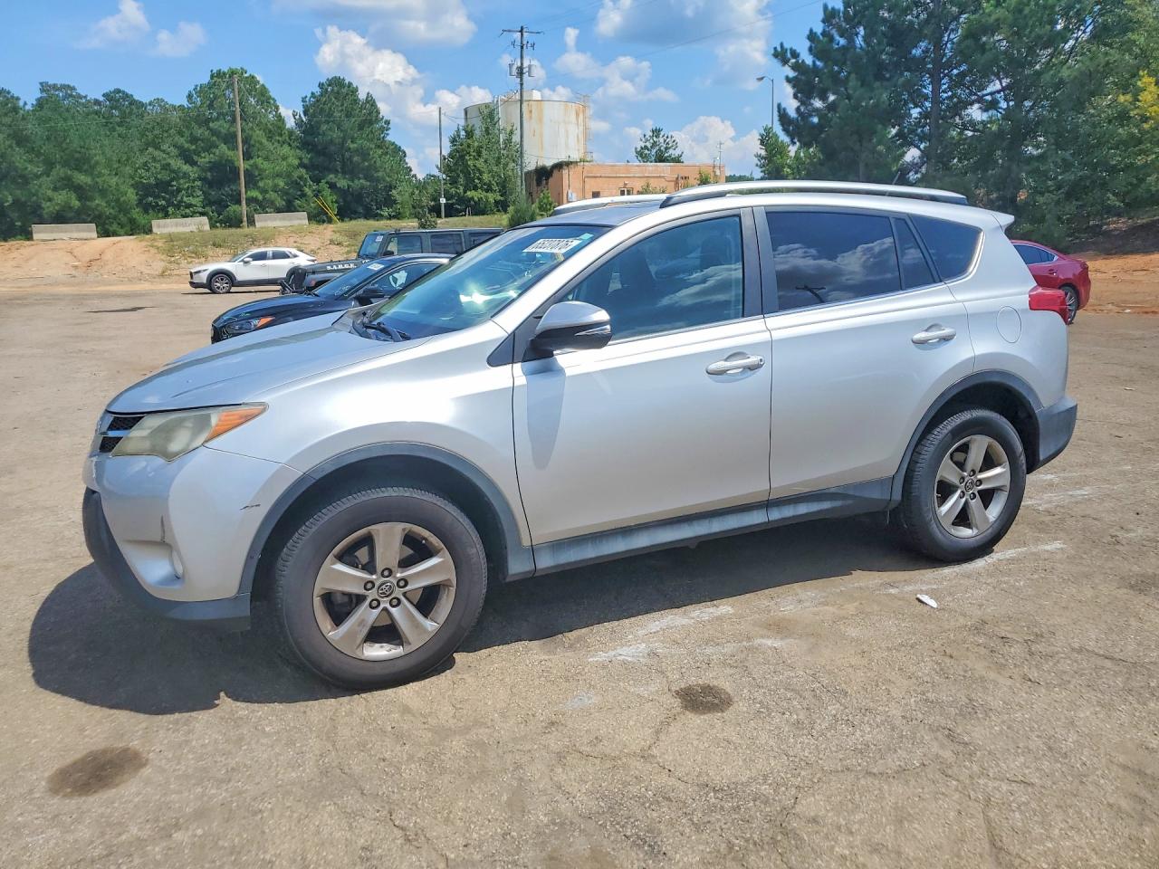 2015 TOYOTA RAV4 XLE