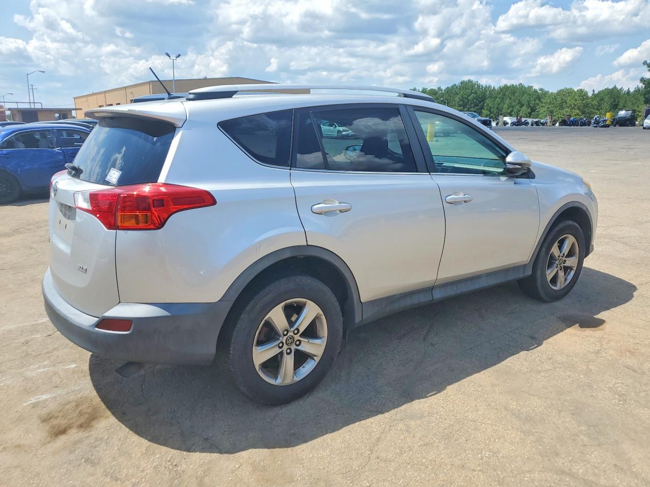 2015 TOYOTA RAV4 XLE — снимка 3