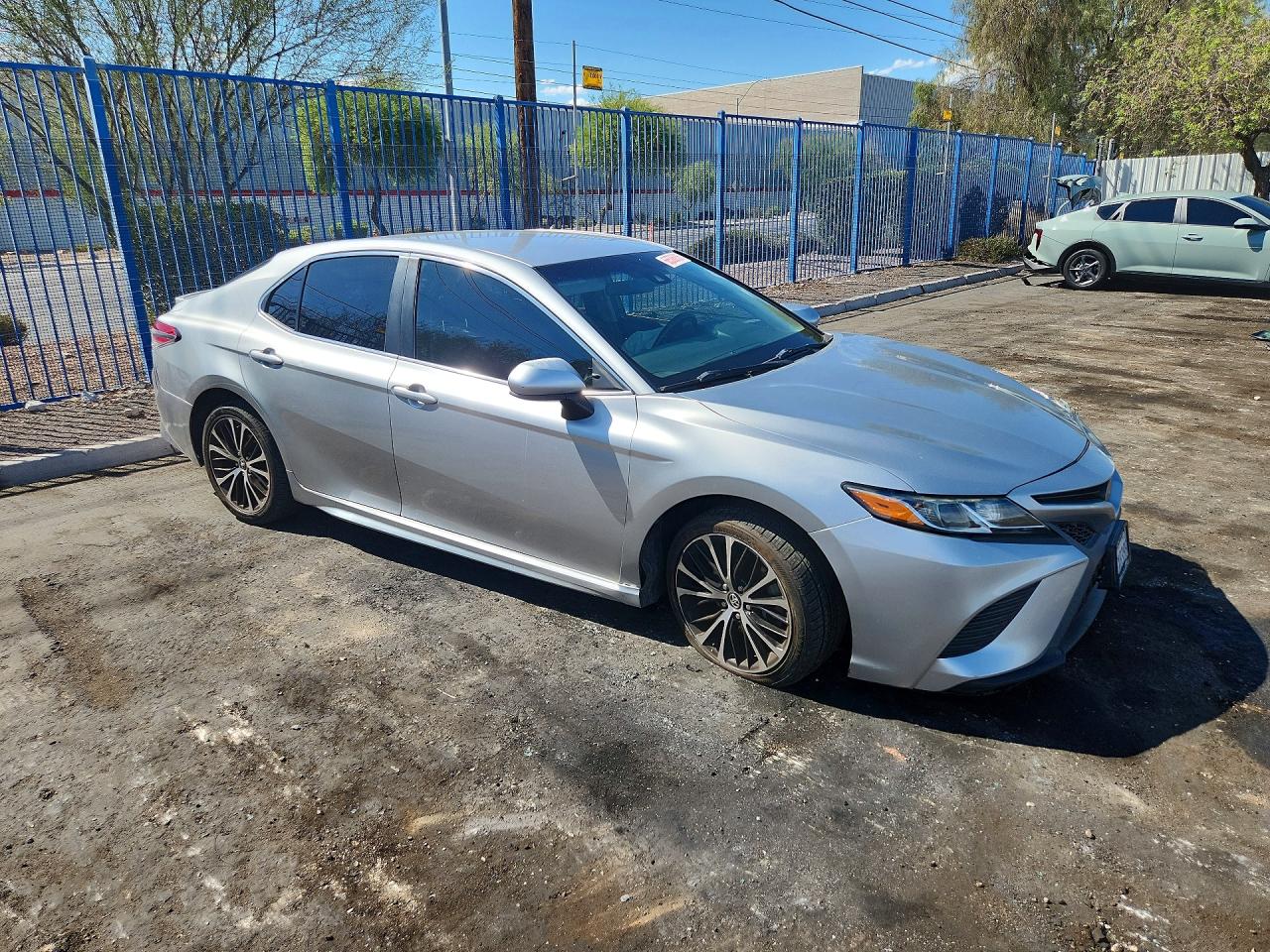 2018 TOYOTA CAMRY SE — снимка 4