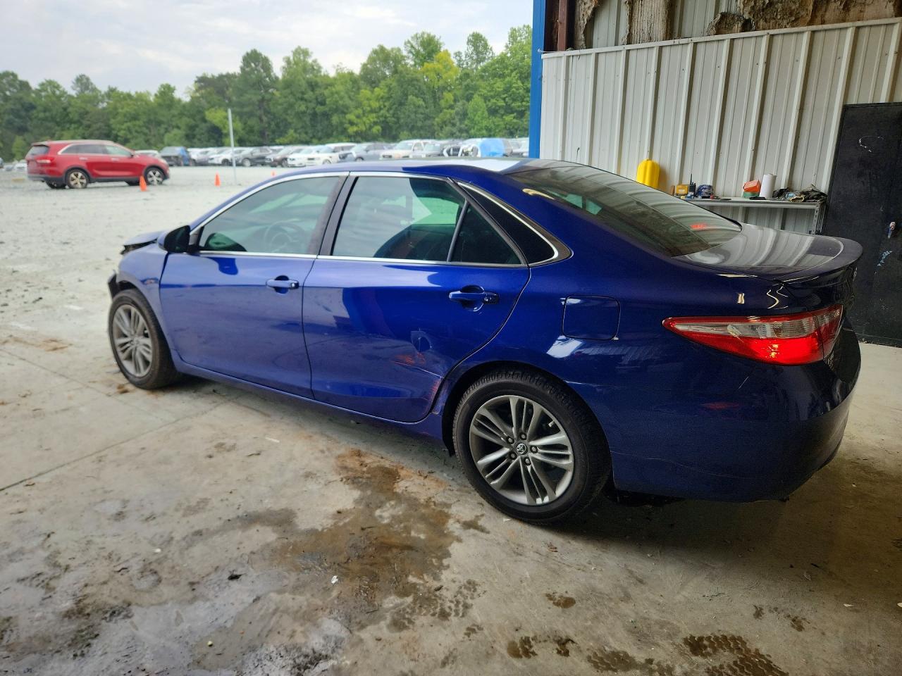 2016 TOYOTA CAMRY SE — снимка 2