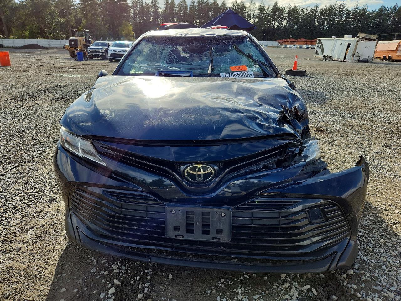 2018 TOYOTA CAMRY LE — снимка 5
