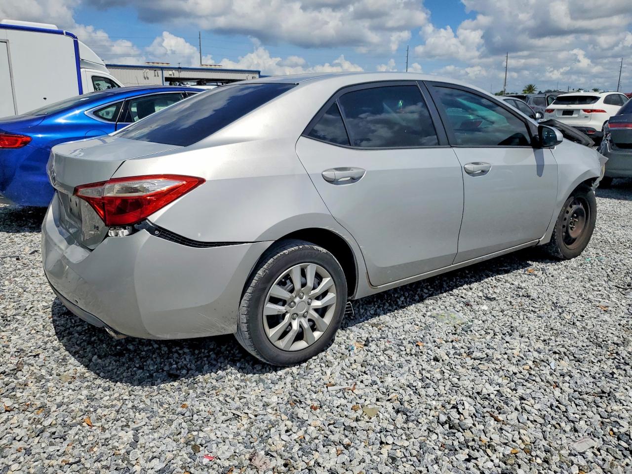 2015 TOYOTA COROLLA LE — снимка 3