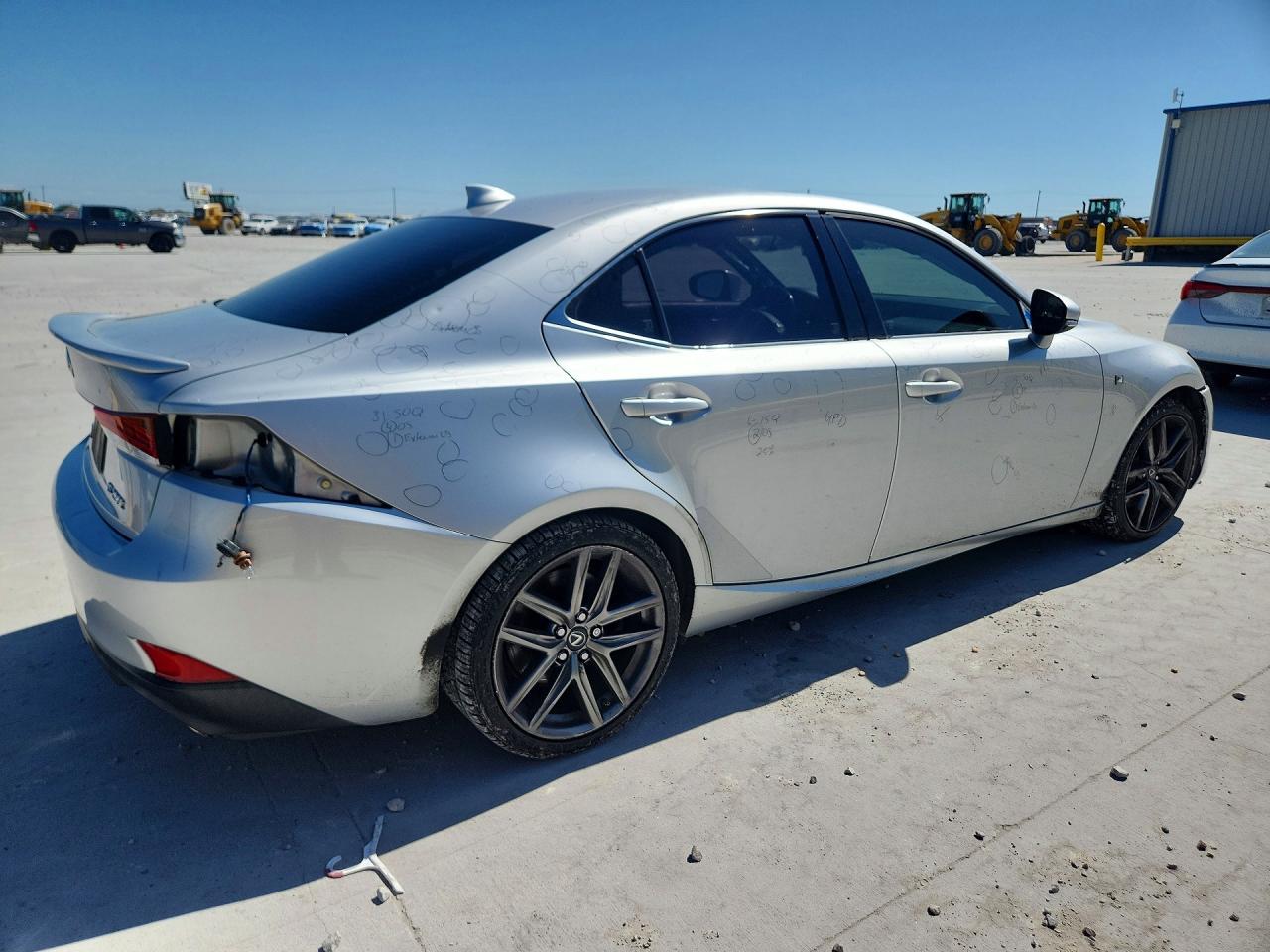 2017 LEXUS IS — снимка 3