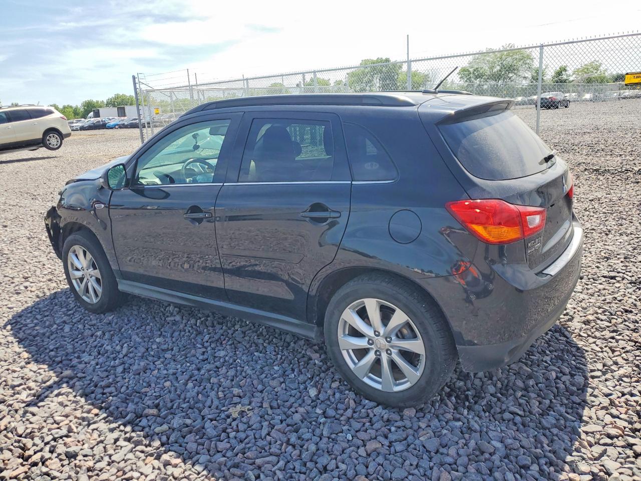 2015 MITSUBISHI OUTLANDER SPORT SE — снимка 2