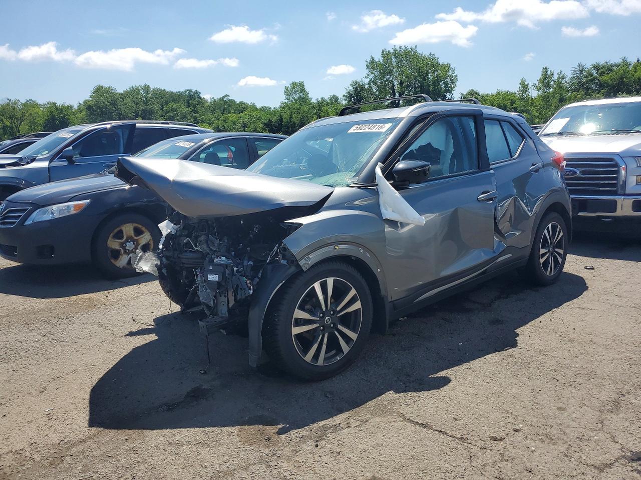 2019 NISSAN KICKS SR