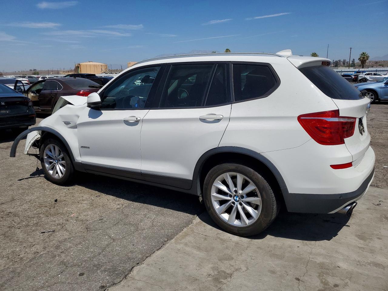 2016 BMW X3 XDRIVE28I — снимка 2