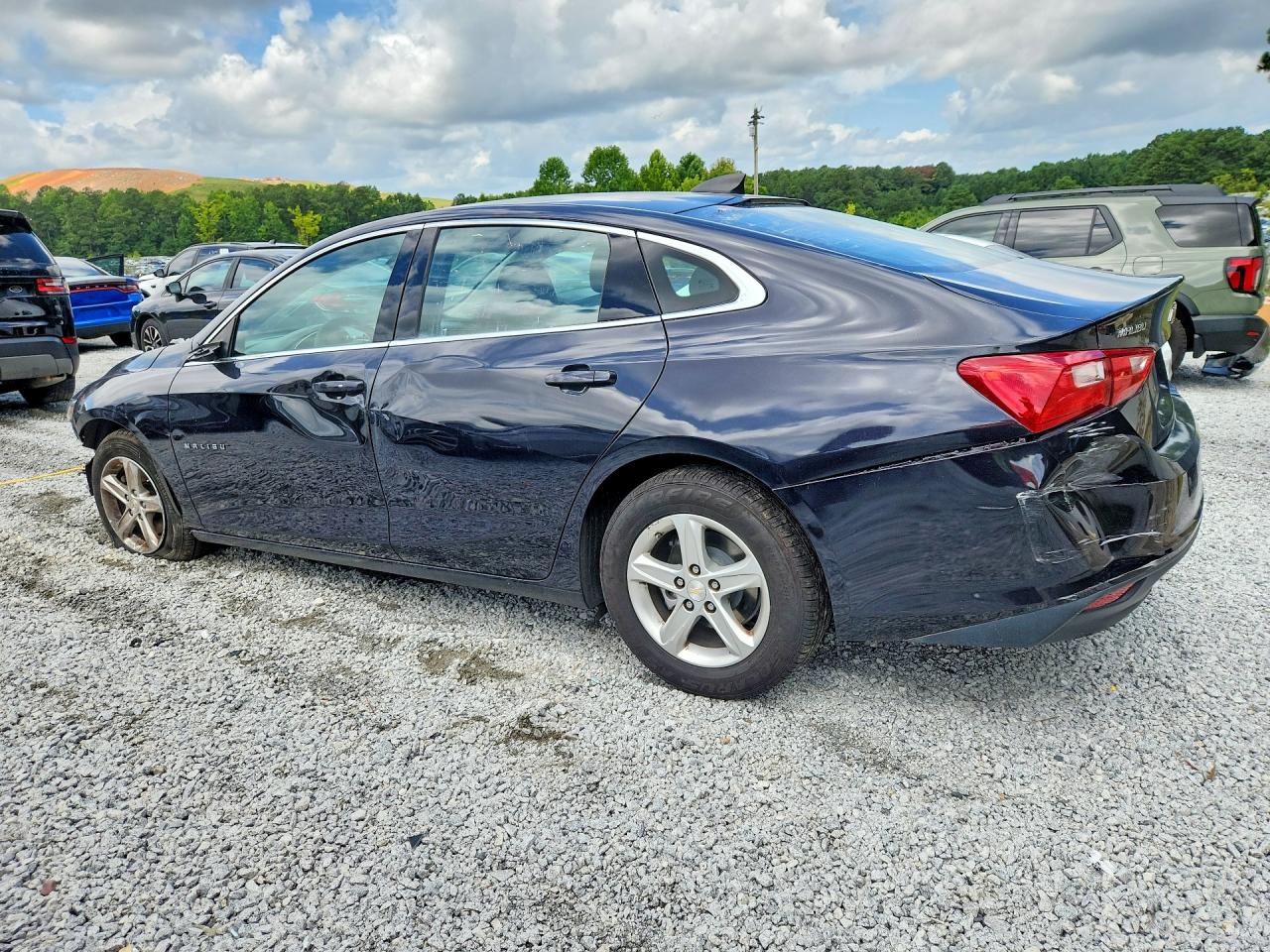 2023 CHEVROLET MALIBU LS — снимка 2