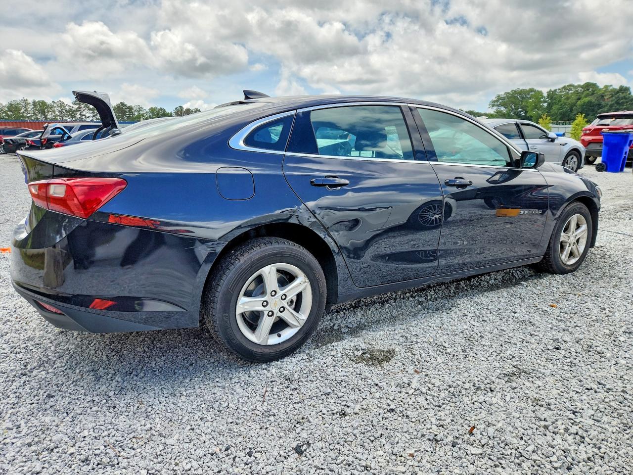 2023 CHEVROLET MALIBU LS — снимка 3