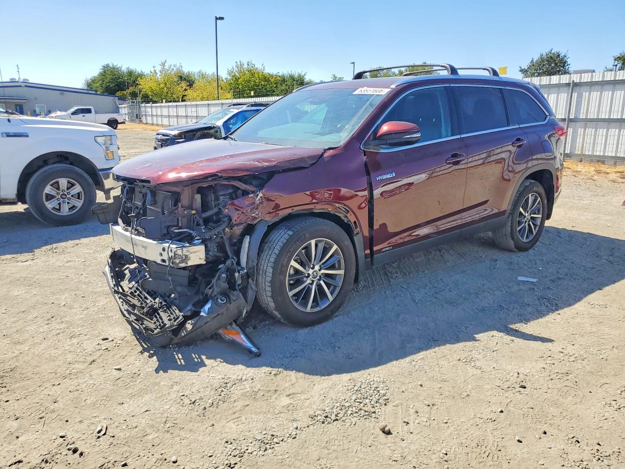 2019 TOYOTA HIGHLANDER HYBRID XLE