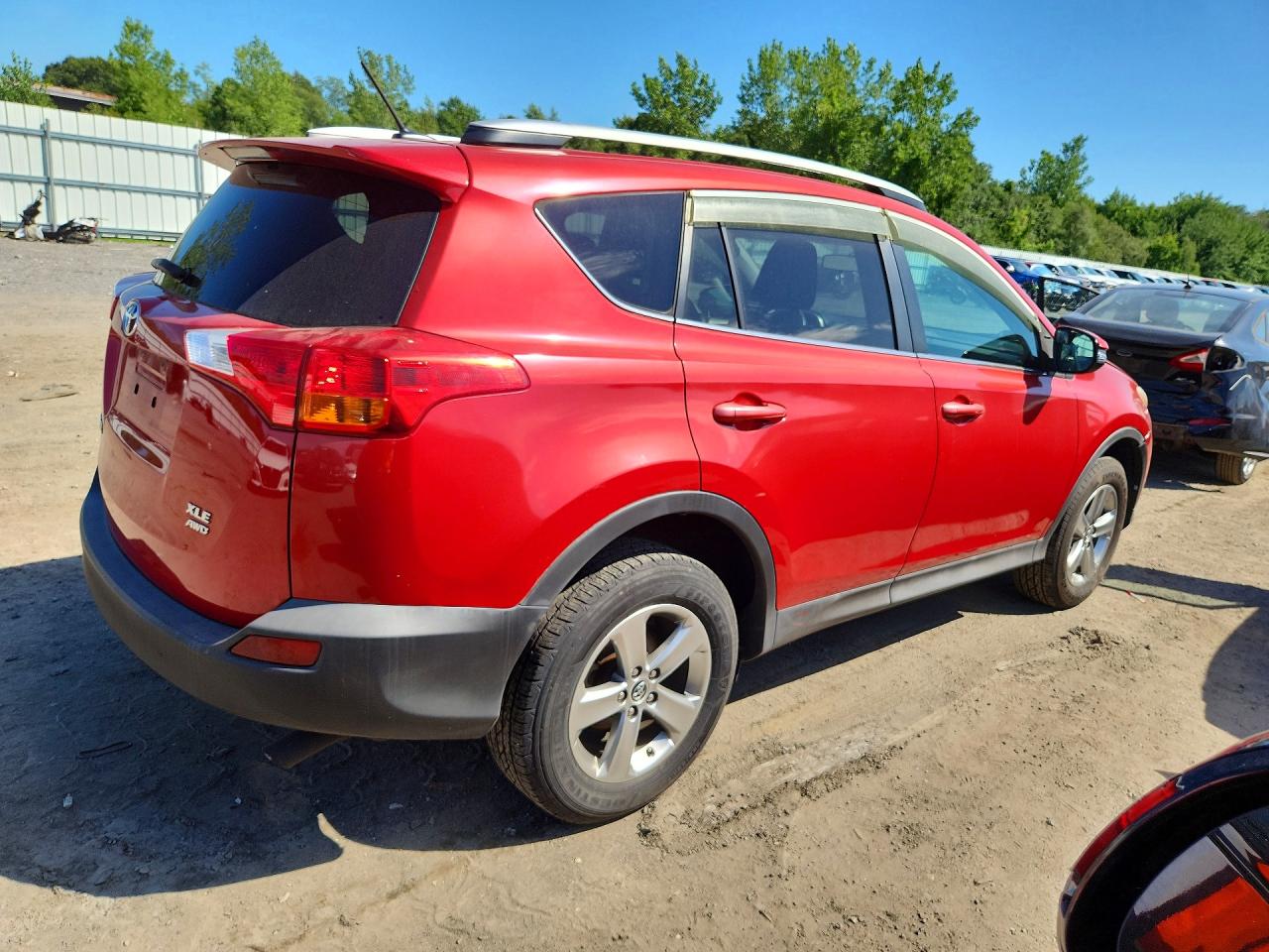 2015 TOYOTA RAV4 XLE — снимка 3