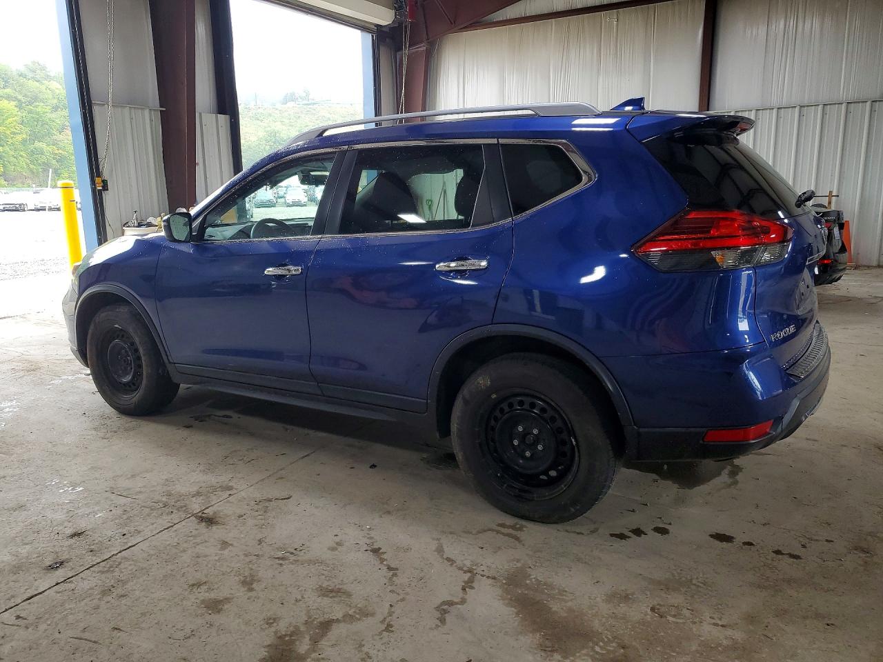 2017 NISSAN ROGUE S — снимка 2