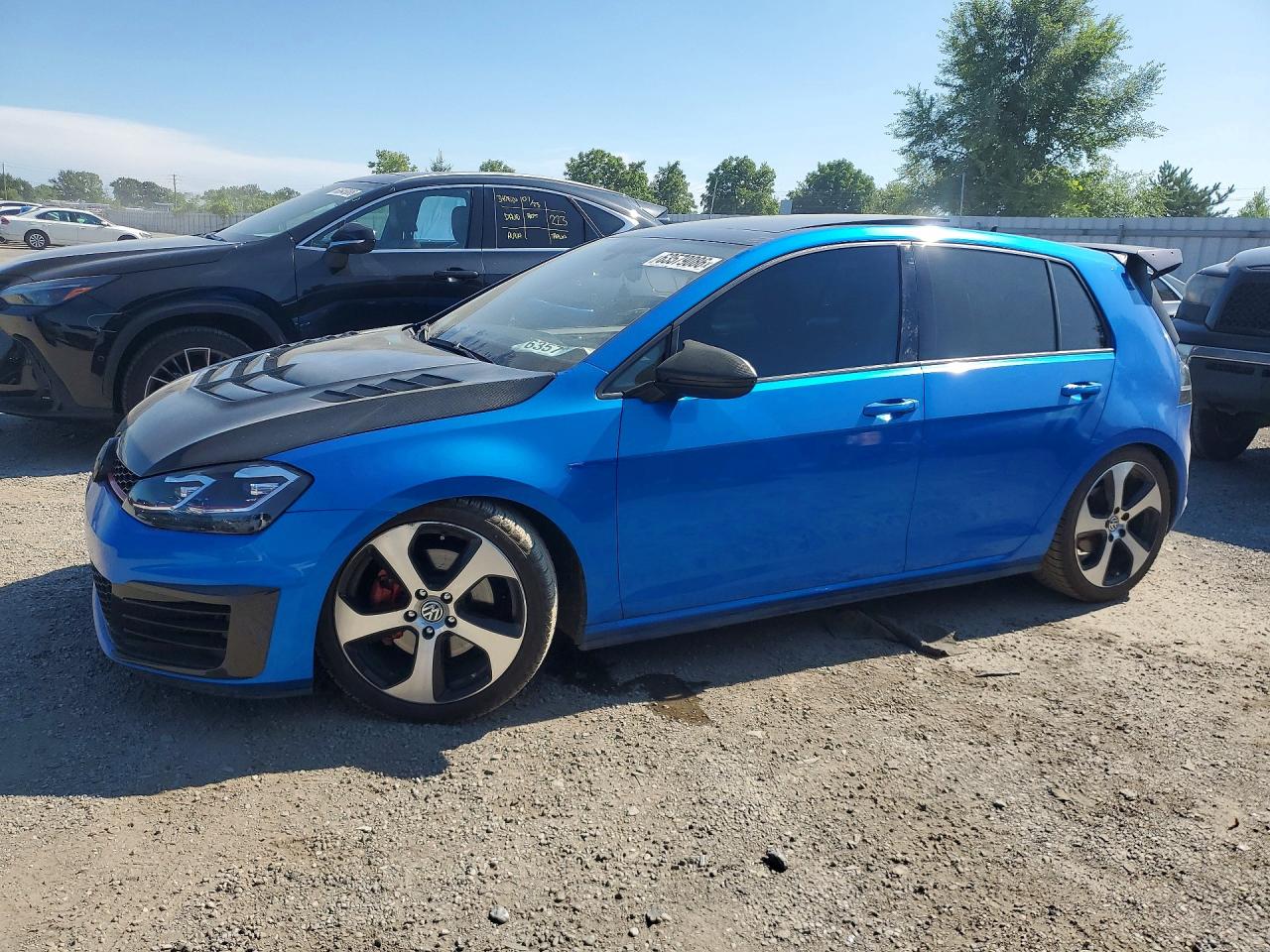 2015 VOLKSWAGEN GTI