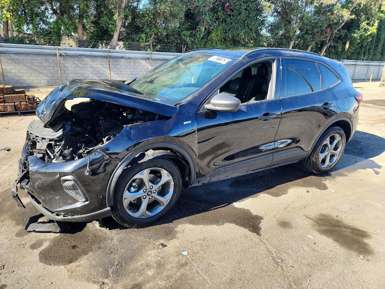 2025 FORD ESCAPE ST LINE