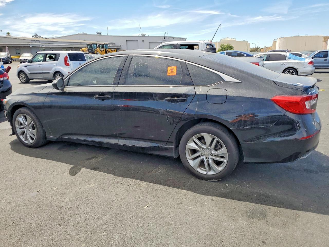 2018 HONDA ACCORD LX — снимка 2