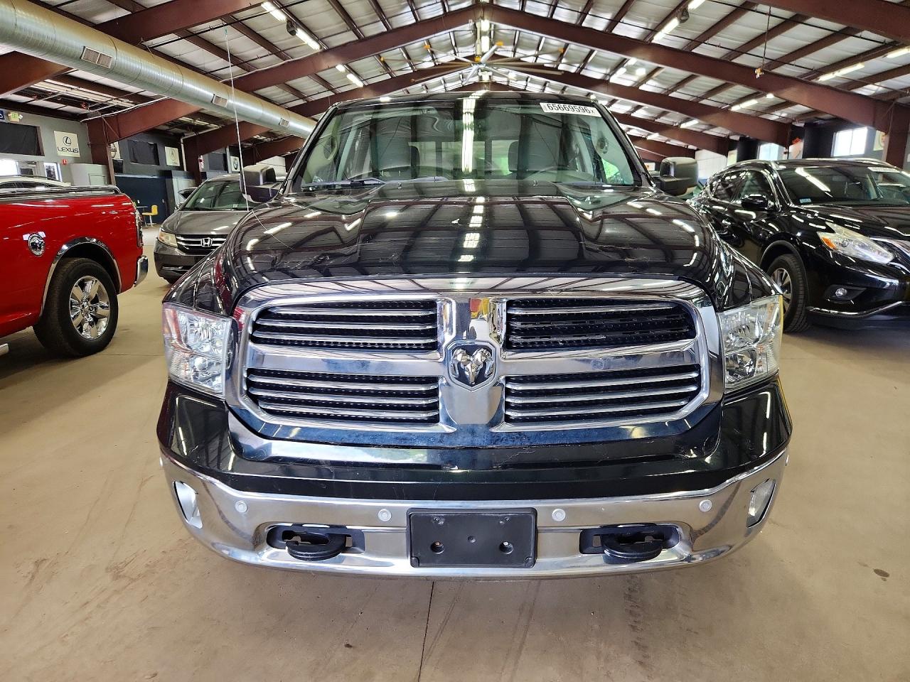 2017 RAM 1500 SLT — снимка 5
