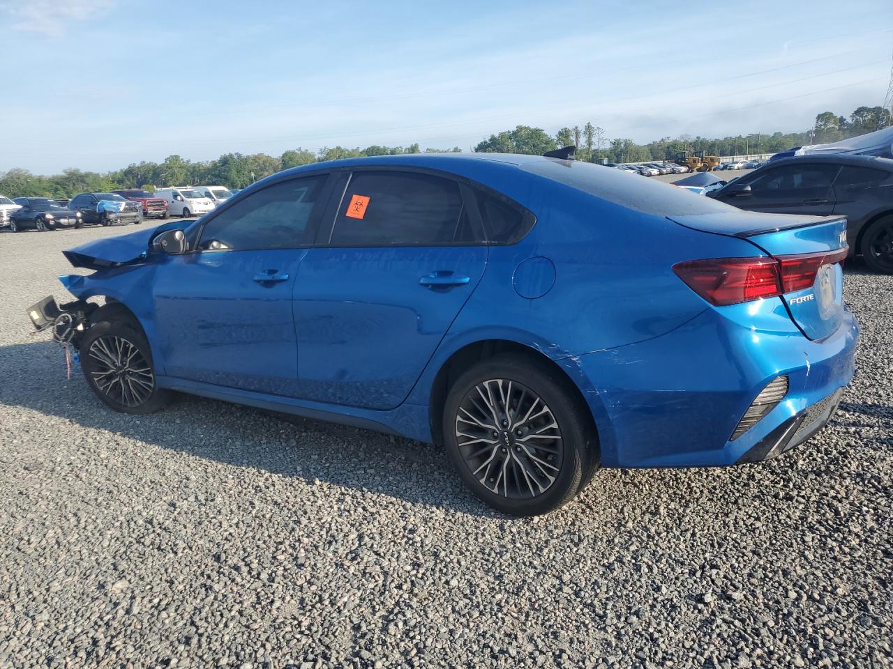 2022 KIA FORTE GT LINE — снимка 2