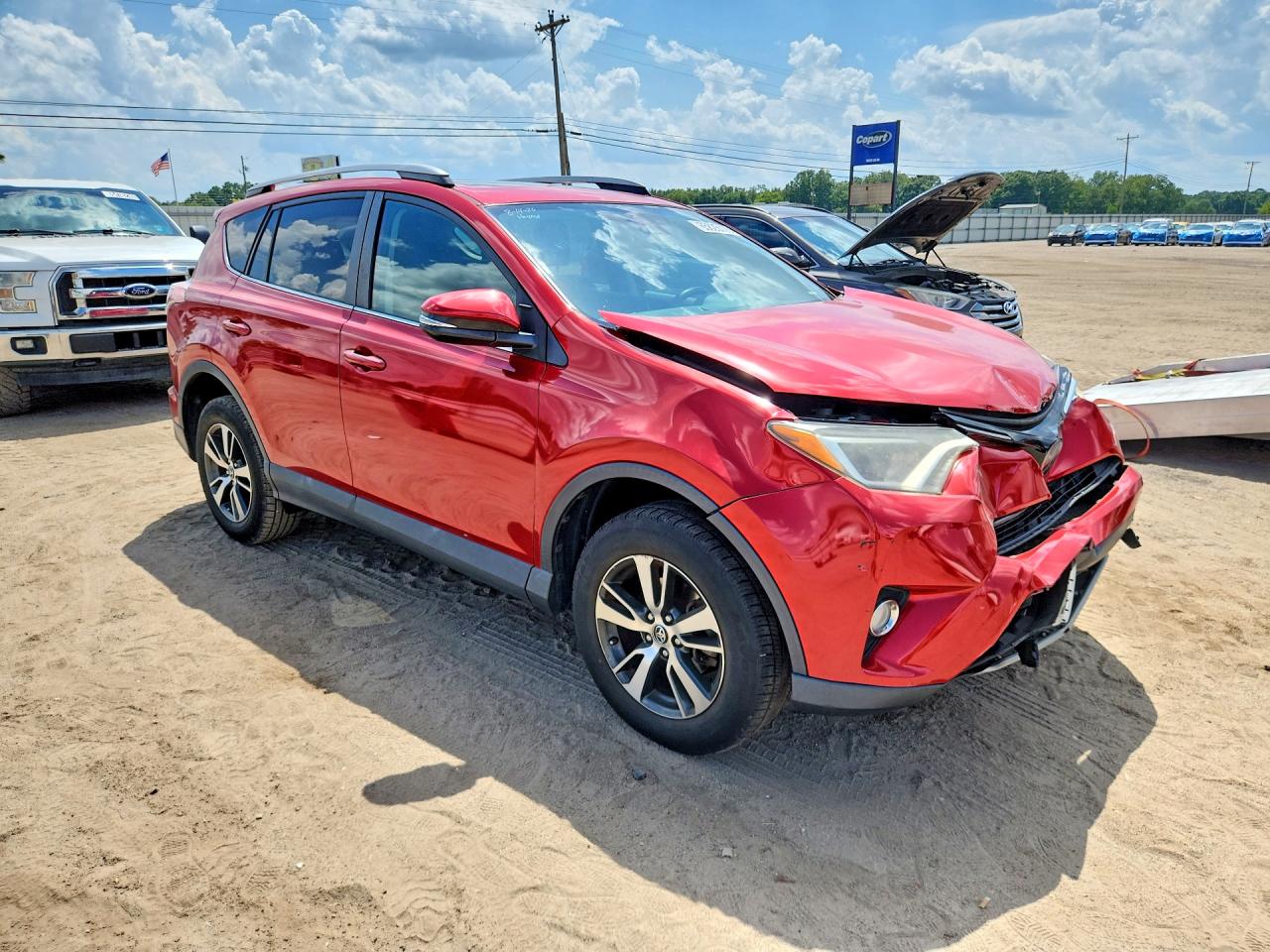 2017 TOYOTA RAV4 XLE — снимка 4