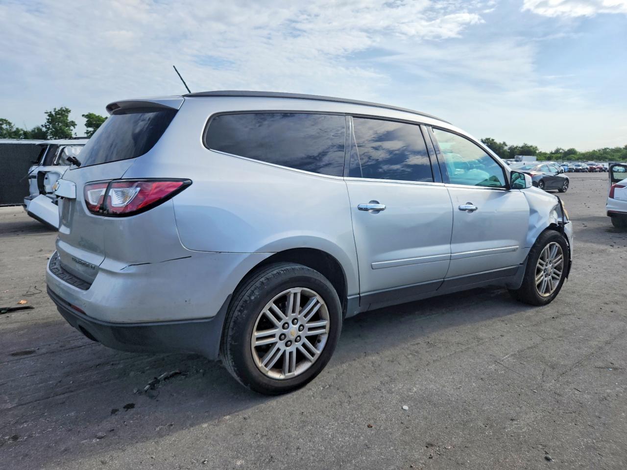 2015 CHEVROLET TRAVERSE LT — снимка 3