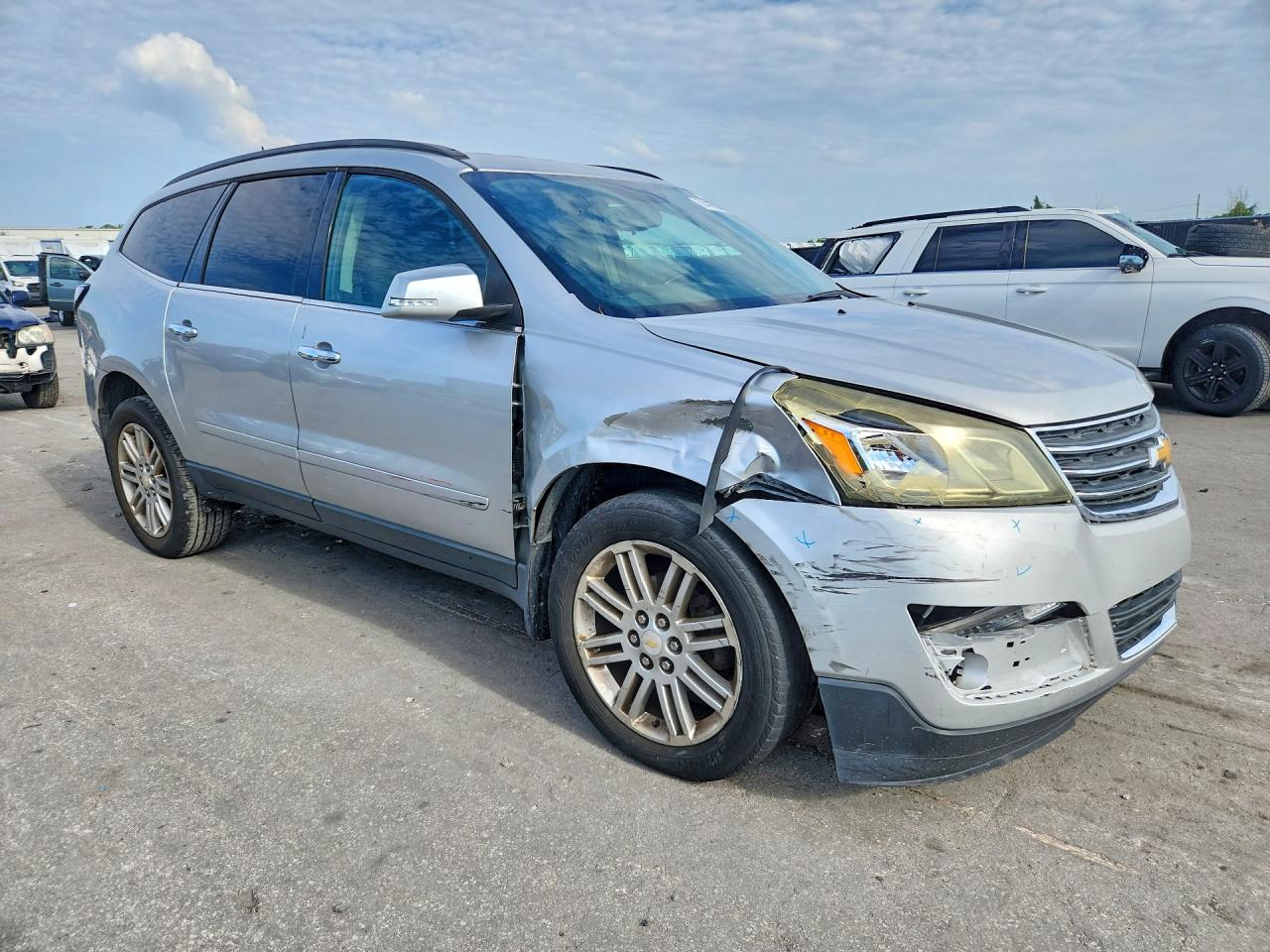2015 CHEVROLET TRAVERSE LT — снимка 4