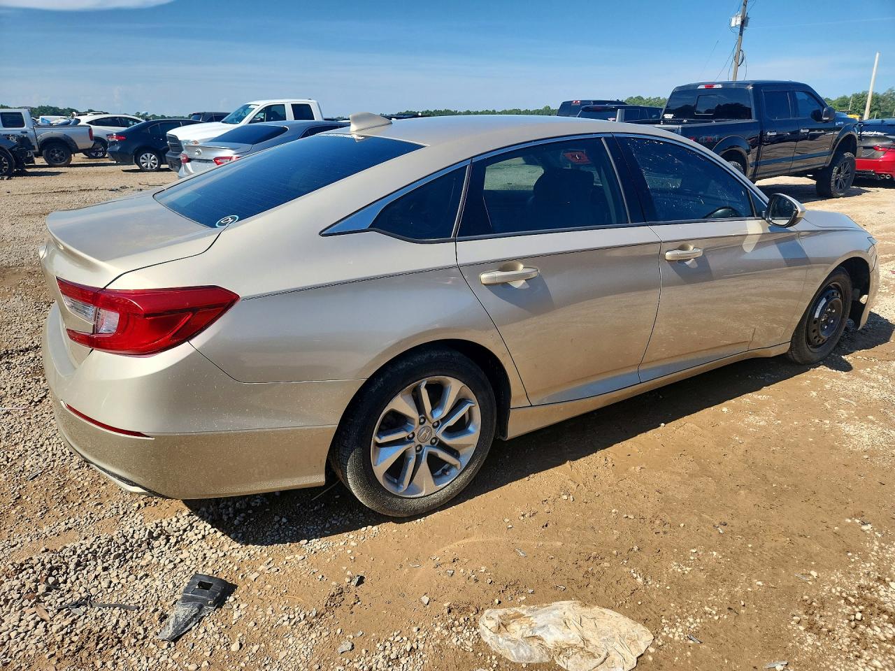 2018 HONDA ACCORD LX — снимка 3